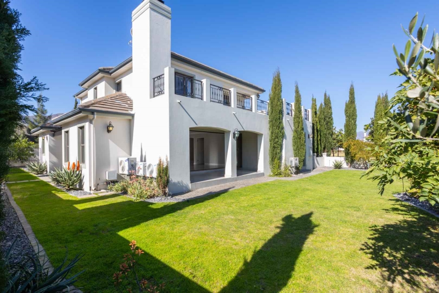 To Let 3 Bedroom Property for Rent in Val De Vie Estate Western Cape